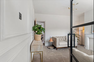 Photo 25- click for photo gallery